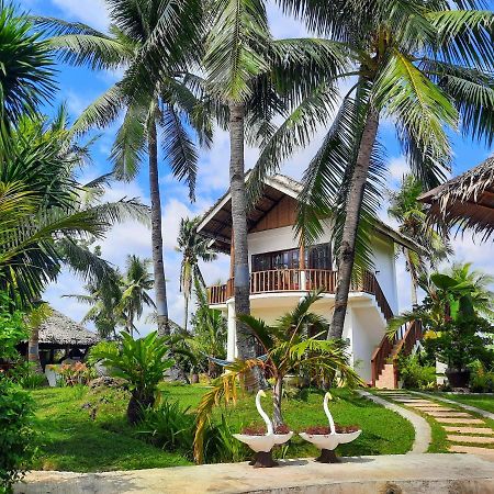 Palmera Palma Garden Level Moalboal Exterior photo